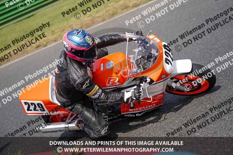enduro digital images;event digital images;eventdigitalimages;mallory park;mallory park photographs;mallory park trackday;mallory park trackday photographs;no limits trackdays;peter wileman photography;racing digital images;trackday digital images;trackday photos